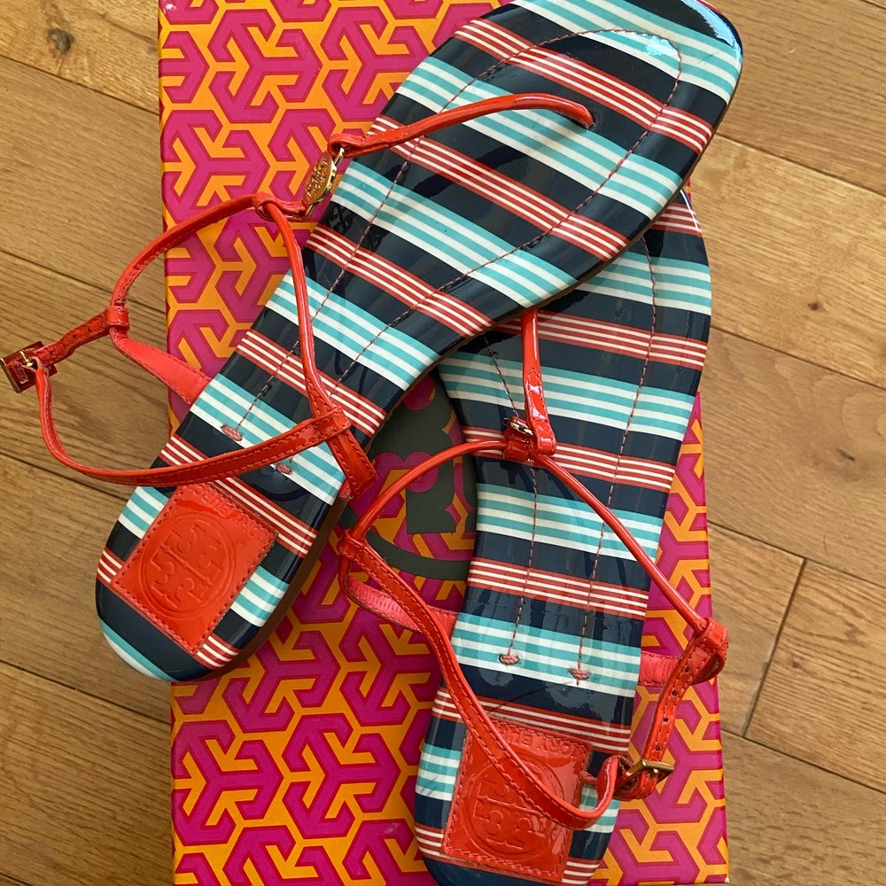 Tory Burch Emmy Calf - Patent Sandals (like new)